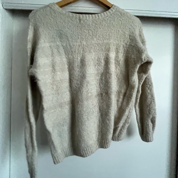Furry Dream Sweater Oatmeal color - Picture 4 of 4
